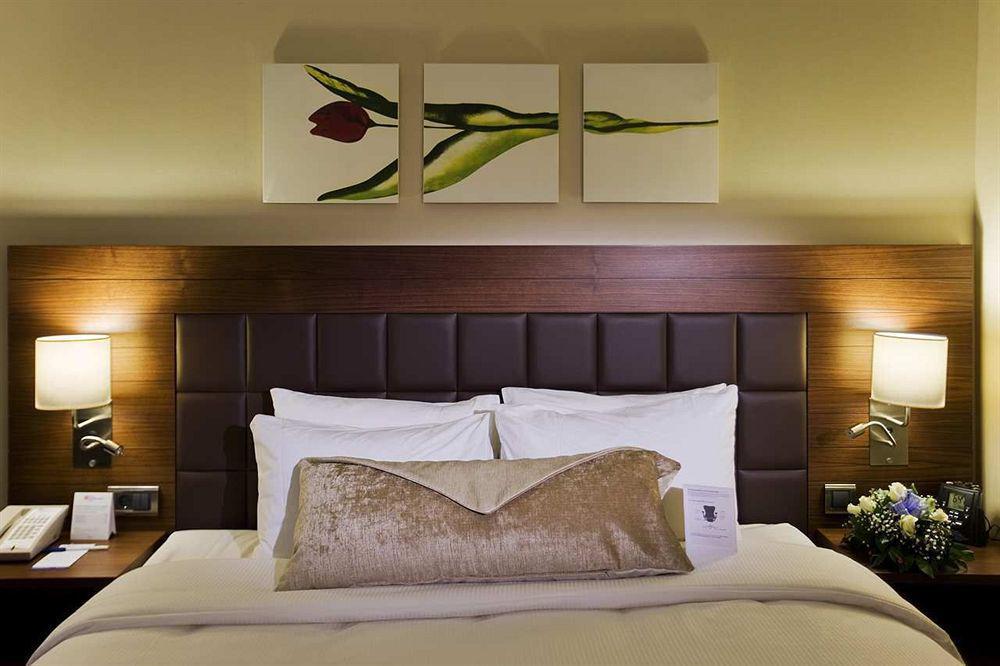 Hilton Garden Inn Kutahya Bilik gambar